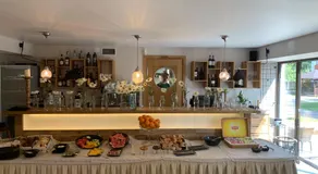 Pine Resort - Image 2