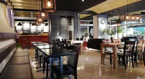 Royal View Hotel and SPA - Image 4