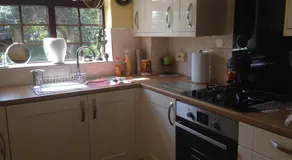 Jen's Friendly Place - Image 3