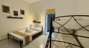 Kiriakos home - Image 5
