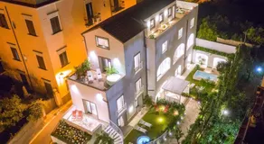 SorrentoVibes - Luxury Apartment with Garden and Pool - Image 4