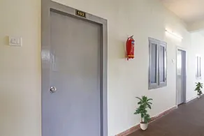 Hotel O Lavish Stay - Image 5