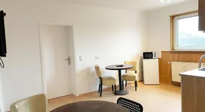 cozy 2-room Apartment - Image 4
