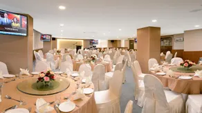 E-RED HOTEL KUANTAN - Image 4
