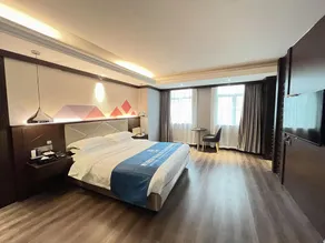 Borrman Hotel Zhongshan Henglan Xiyong - Image 4