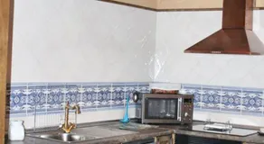 Family Apartment with Mountain View in Hueva - Image 4