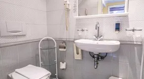 Offi Haz Hotel - Image 2