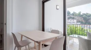 New apartment with stunning views - Image 5