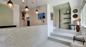 Beds & Friends Hostel Mactan with Pool and Bar - Image 3