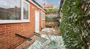 Host & Stay - South Riggs - Image 4