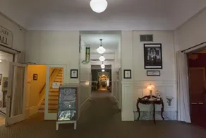 The Peak at Centralia Square - Self Check-In Hotel - Image 4