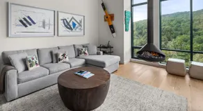 420- 4 bedroom Treehouse Condo - Spruce Peak - Stowe Mt Resort - Ski in Ski Out - Image 2
