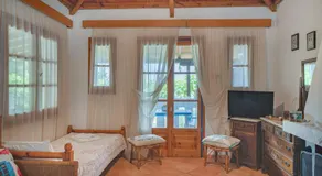 Soula's Apartment - Image 2