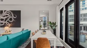 King Beds - Balcony - Gym - Close to The Met - Image 3