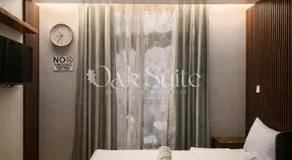 Oak Suite - Image 2