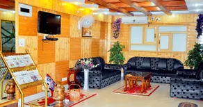 Hotel Regal Palace - Image 4