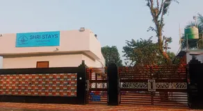 Shri Stays - Image 3