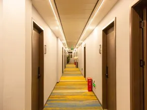 Xinghai Hotel - Image 4