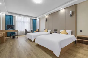 TourChina HOTEL (Shangqiu Yongcheng Party School Branch) - Image 2