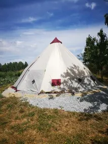 Le Hameau de la Dtente - King Size Bedroom - Image 1