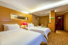 Baili Business Hotel - Image 4