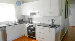 Paradise Bungalow Waterfront - Image 5