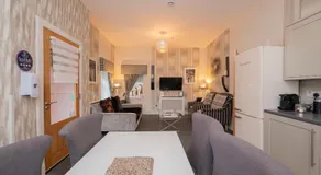 The Lodge House Callander - Image 4