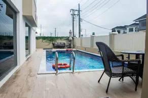 Ziroc Residence - Image 4