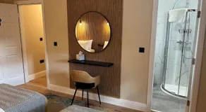 Riverside Loft Group Accommodation - Image 2