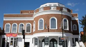 13 The Grosvenor, luxury flat, central Newmarket, - Image 5