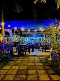 The Beach House and Bar - Image 2