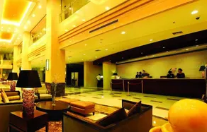 Southern Airlines Pearl Hotel - Image 4