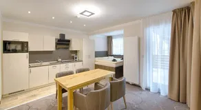 Apartment Hotel Orion - Image 2