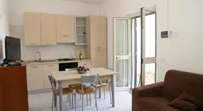 Annaluce Apartments Vieste - Image 4