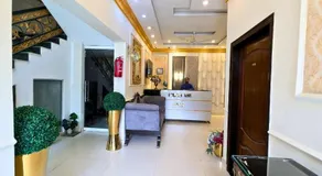 Golden One Hotel - Image 3