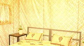 Kala Kutir Tent Stay near Taj Mahal King sized Bed - Image 2