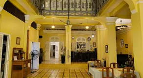 La Villa - Image 3