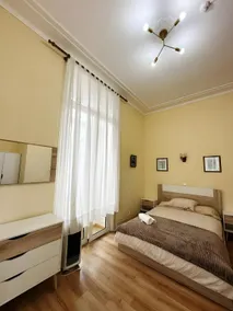 Central Guest House - Image 4