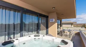 Apartment Villa Querchus Penthouse 8 partment mit Jacuzzi by Interhome - Image 4