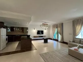 Golden Square Resort - Image 2