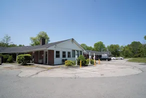 The Lagrange Inn & Extended Stay - Image 5