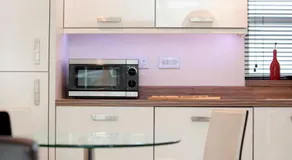 DBS Serviced Apartments - The Coach House - Image 5