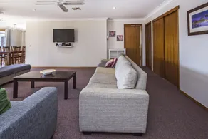 Mountain Lodge - Perfect for Large Families - Image 4