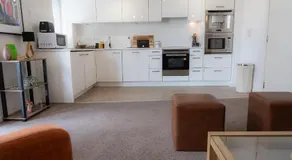 Golf Links Seafront Serviced Apartment - Image 4