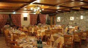 Hotel Mont Nery - Image 2