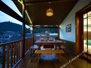 Q+ Yulin Inn - Image 3
