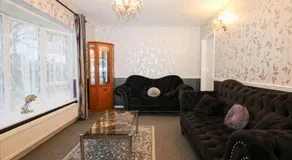 Green Bank - Image 4