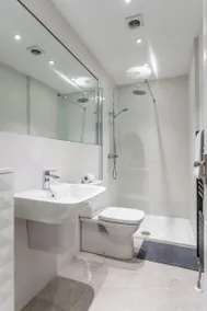 5 Star - The Ulsterville Residences - Free On-site Parking - Image 2