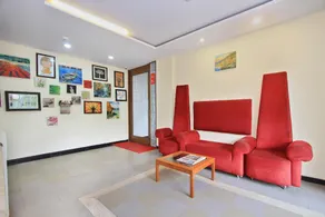 OYO Apartment The Retreat - Image 5