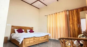 Mountain Vibe Resort - Image 2
